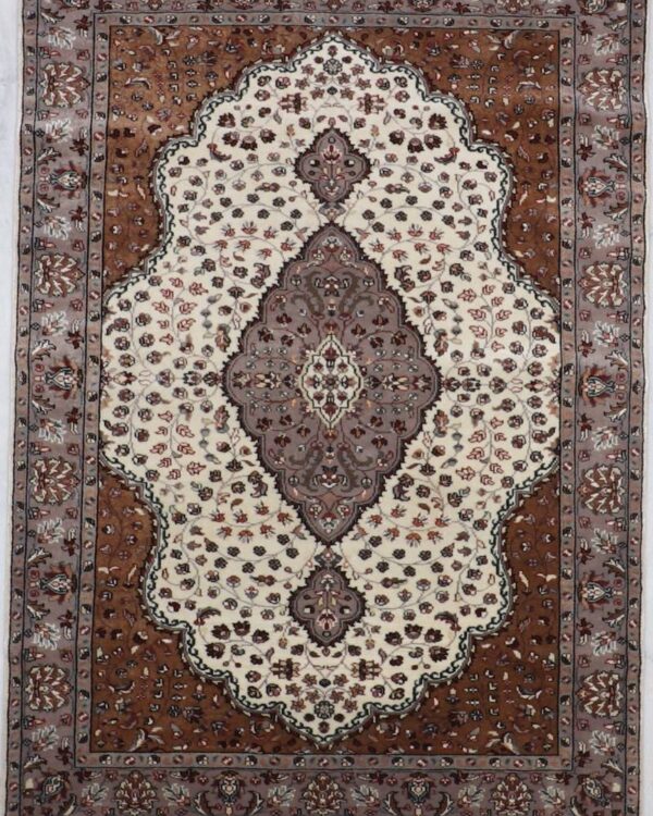 Cream Hand Knotted 5'1 X 7'1 Area Jaipur Rug