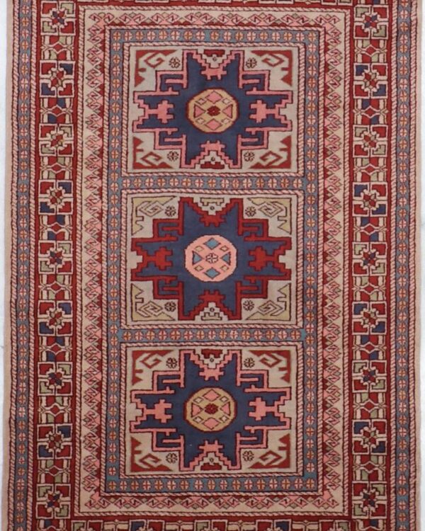 Beige Hand Crafted 3'6 X 5'6 Area Rug