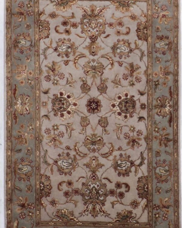 Jaipur Silver Hand Knotted 3'1 X5'2 Rug By RugsByIndia